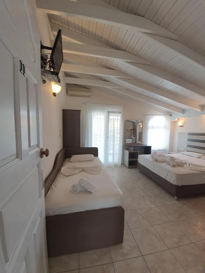 Anna Rooms Neos Marmaras Greece