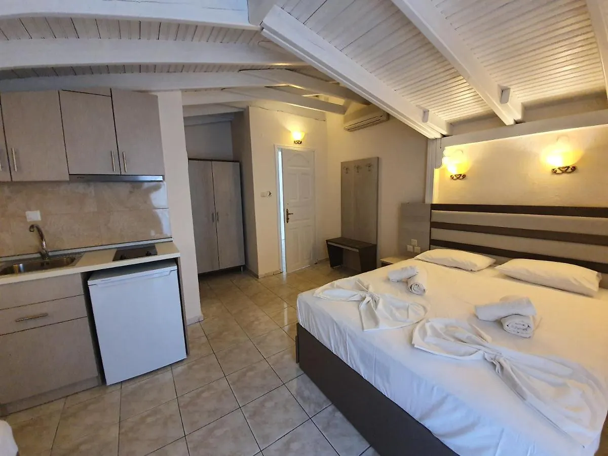 Anna Rooms Νέος Μαρμαράς 0*,