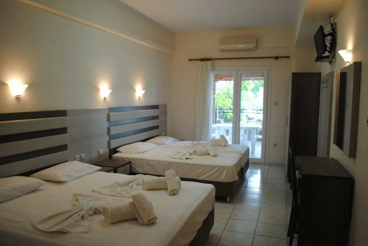 Anna Rooms Νέος Μαρμαράς