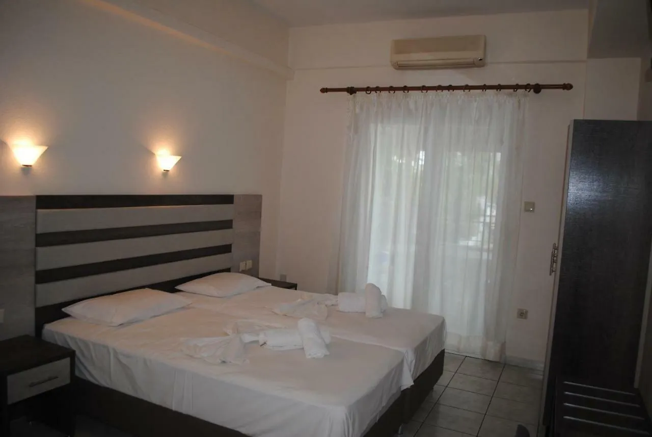 Apartment Anna Rooms Neos Marmaras