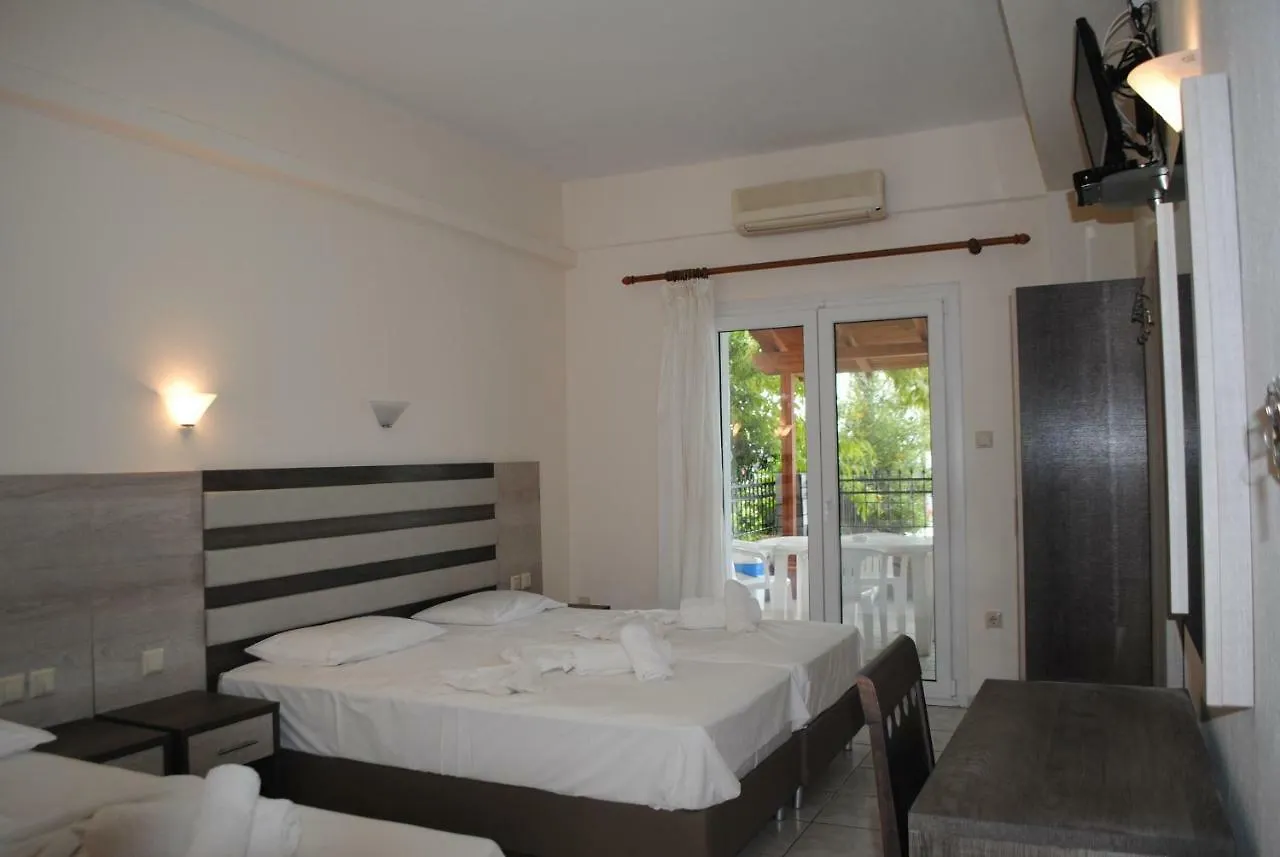 Anna Rooms Neos Marmaras Greece
